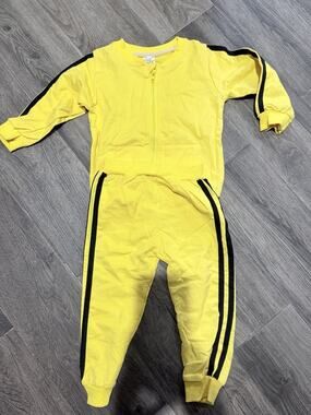 Kids Tales Yellow with Black Stripe Sweatsuit Outfit Size Eu 100 3t To 4t New